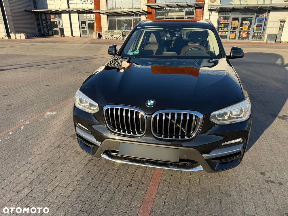 BMW X3 2018 photo 2