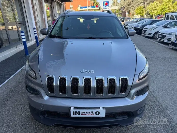 Jeep Cherokee 2016 photo 3