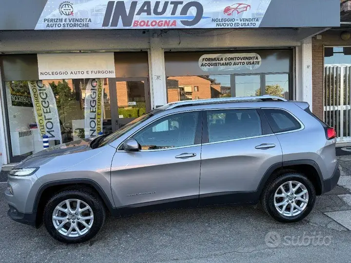 Jeep Cherokee 2016 photo 2