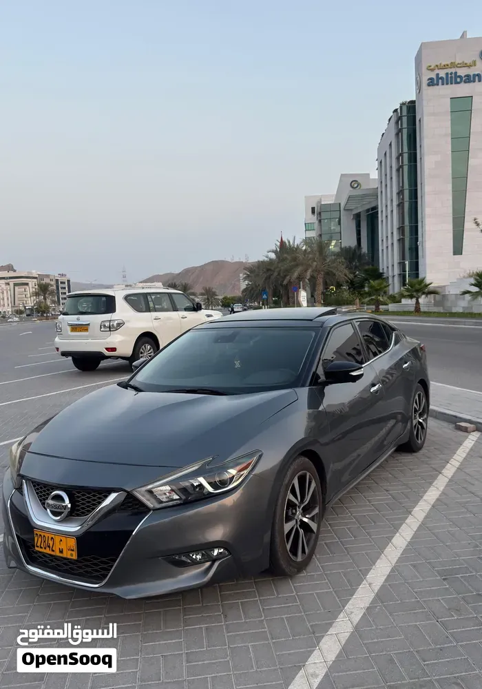 Nissan Maxima