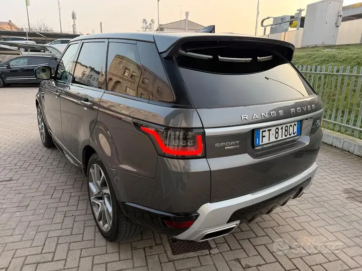 Land Rover Range Rover Sport 2019 photo 4