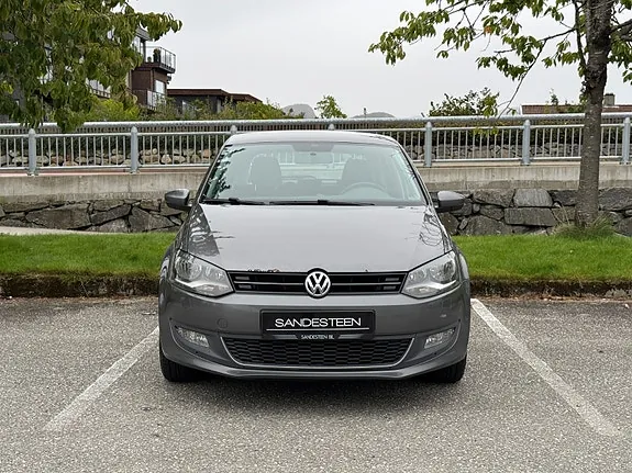 Volkswagen Polo 2014 photo 2