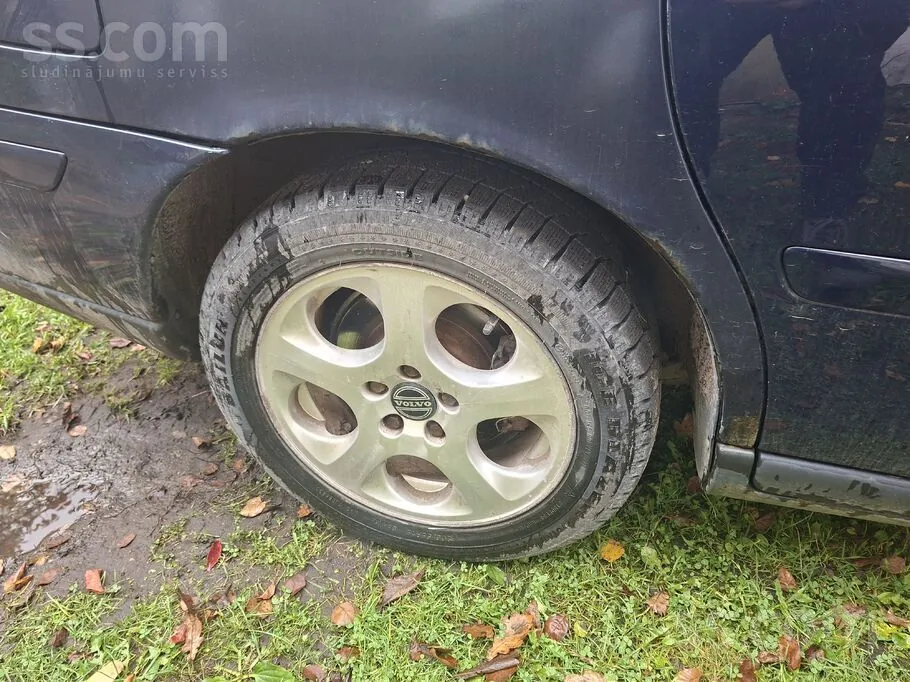 Volvo V70 2004 photo 4
