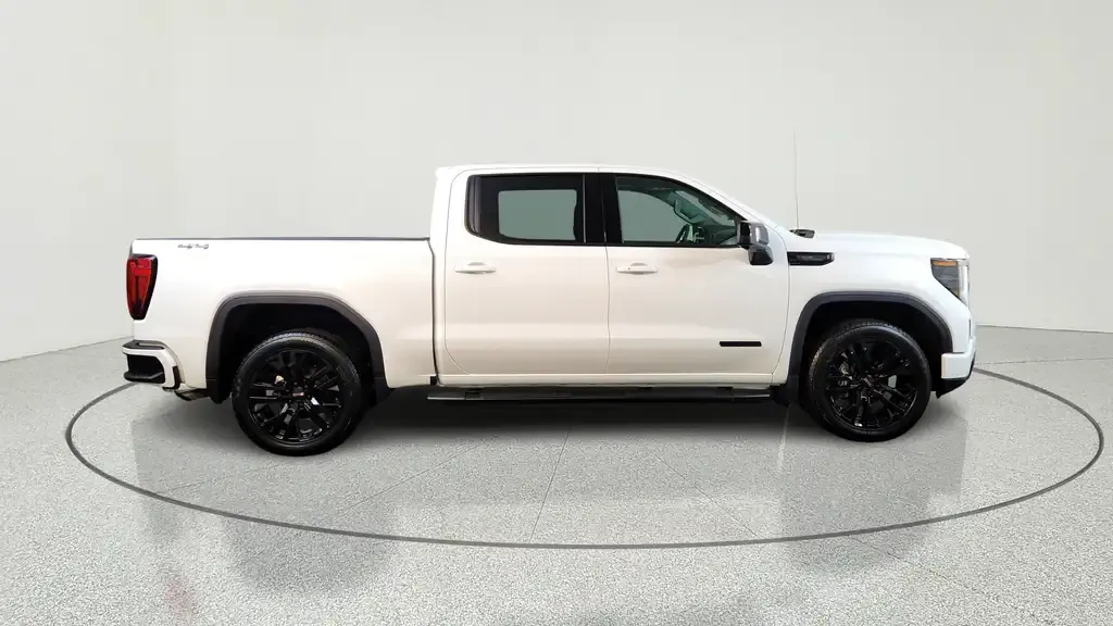 GMC Sierra 1500 2026 photo 2