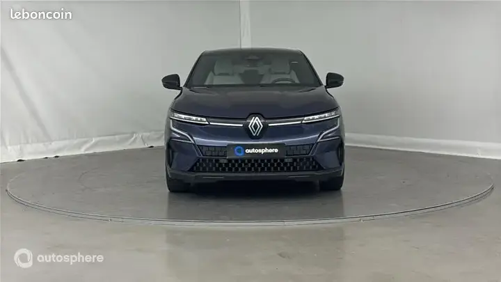 Renault Megane 2023 photo 2