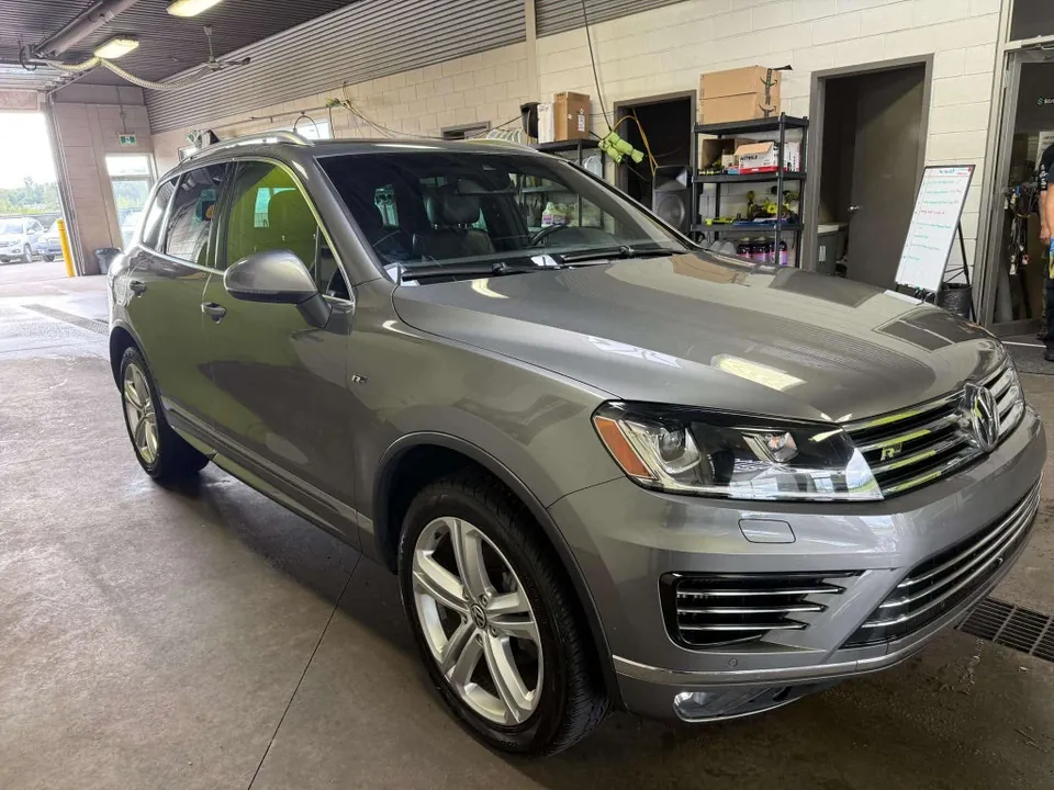 Volkswagen Touareg 2015 photo 3