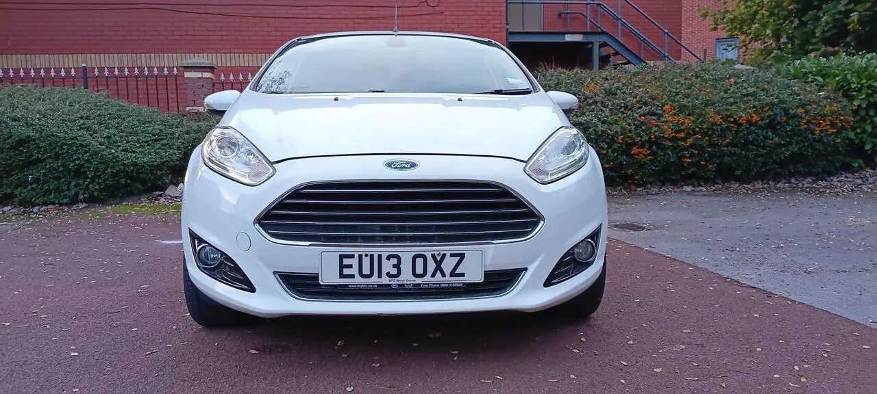 Ford Fiesta 2013 photo 4