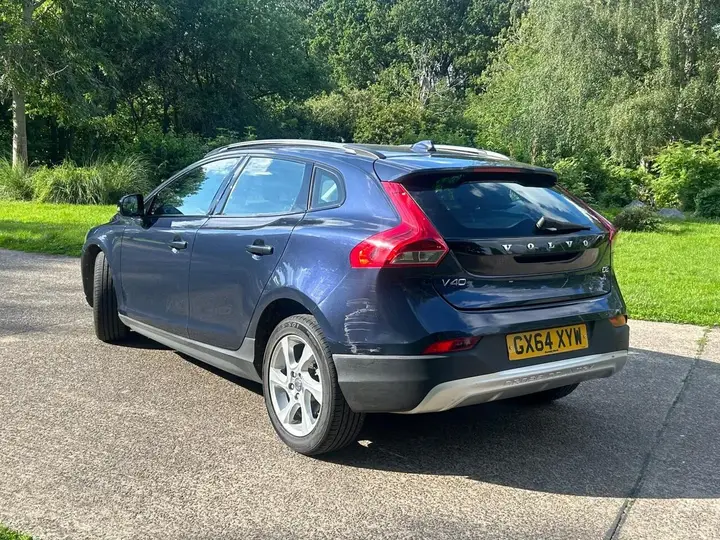 Volvo V40 2014 photo 5