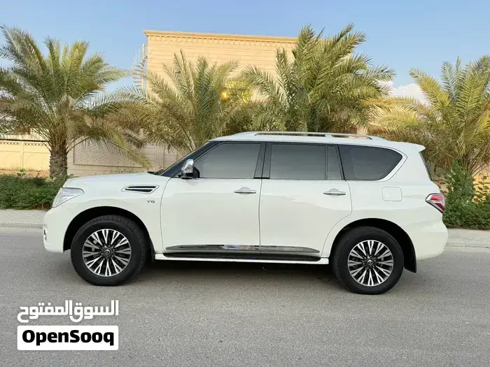 Nissan Patrol 2015 photo 3
