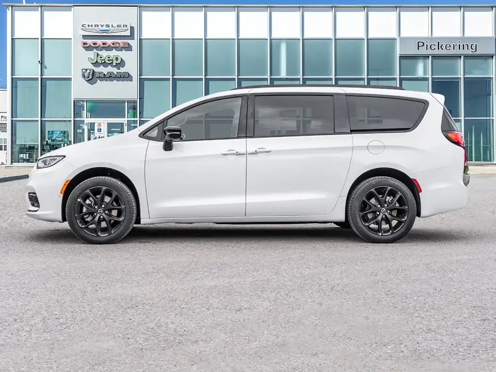 Chrysler Pacifica 2026 photo 3