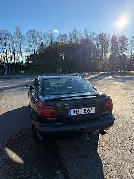 Volvo S40 2000 photo 2