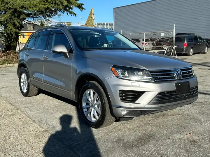 Volkswagen Touareg 2015 photo 3