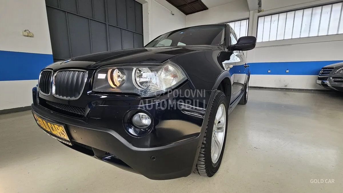 BMW X3 2010 photo 2