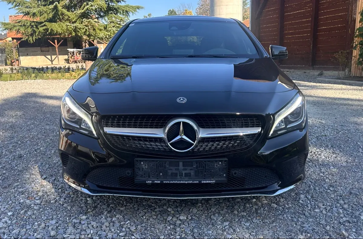 Mercedes-Benz Cla 2017 photo 2