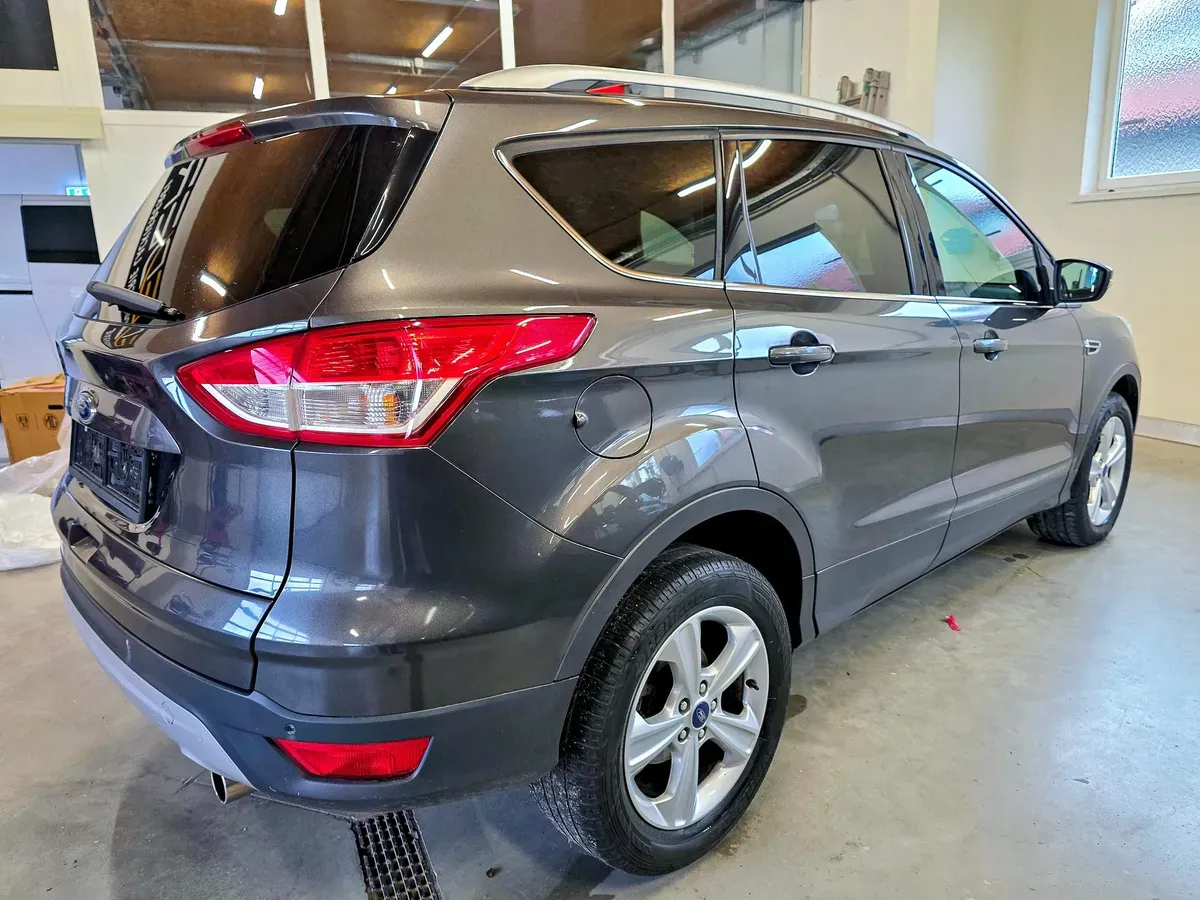 Ford Kuga 2016 photo 3