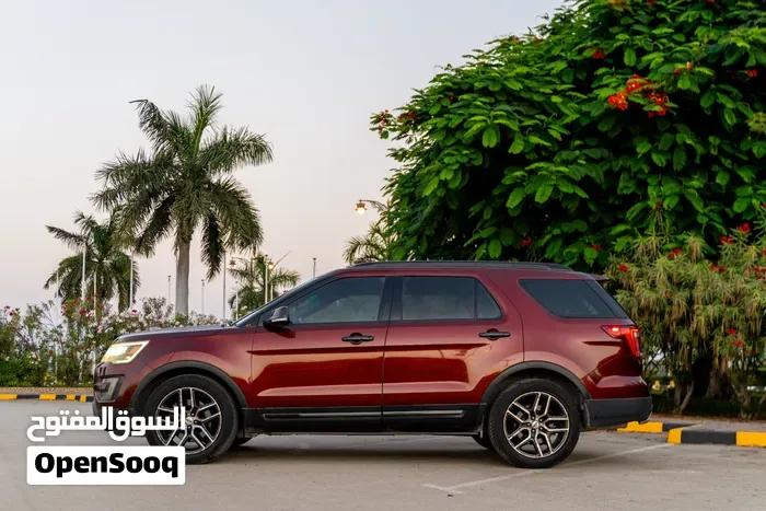 Ford Explorer 2016 photo 2