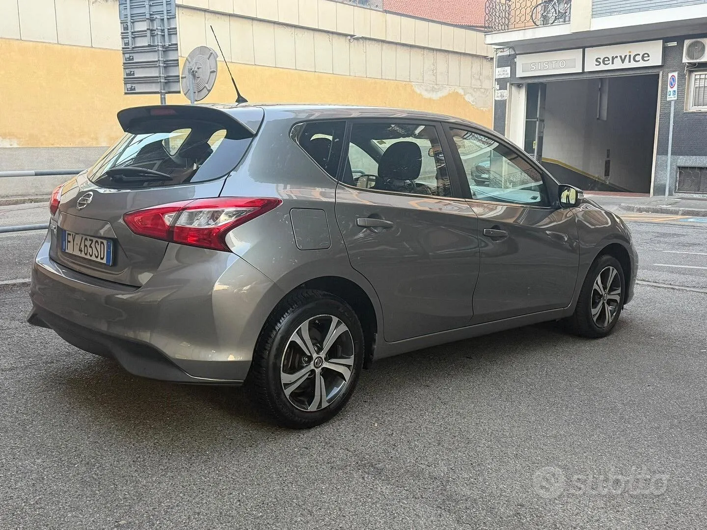 Nissan Pulsar 2015 photo 2