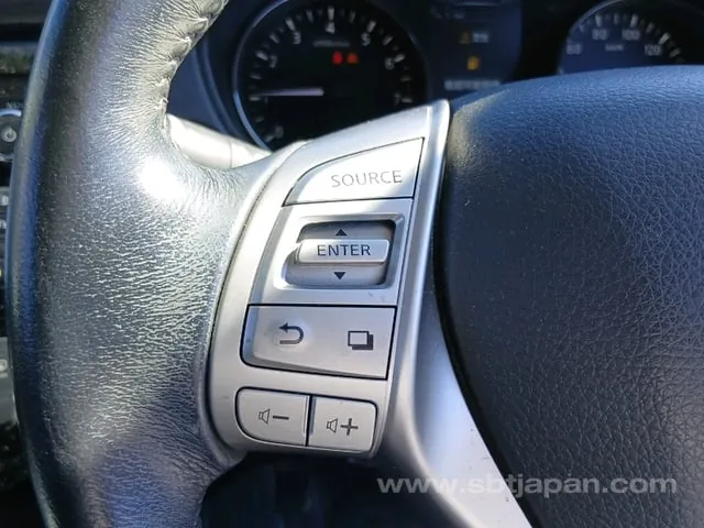 Nissan Xtrail 2015 photo 4