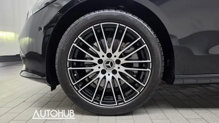 Mercedes-Benz C-Class 2022 photo 5