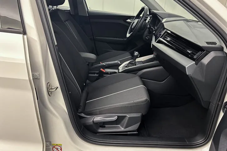 Audi A1 2022 photo 2