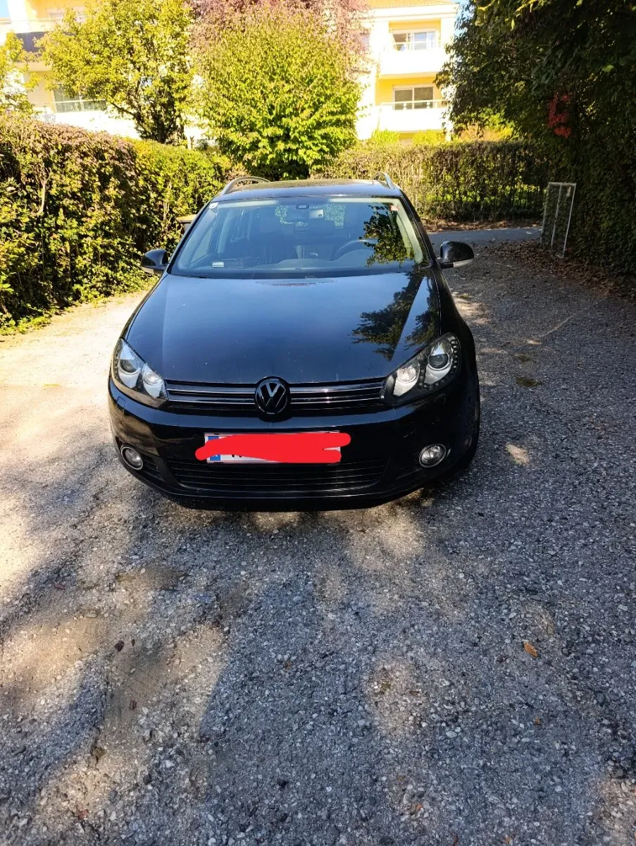 Volkswagen Golf 2012 photo 3