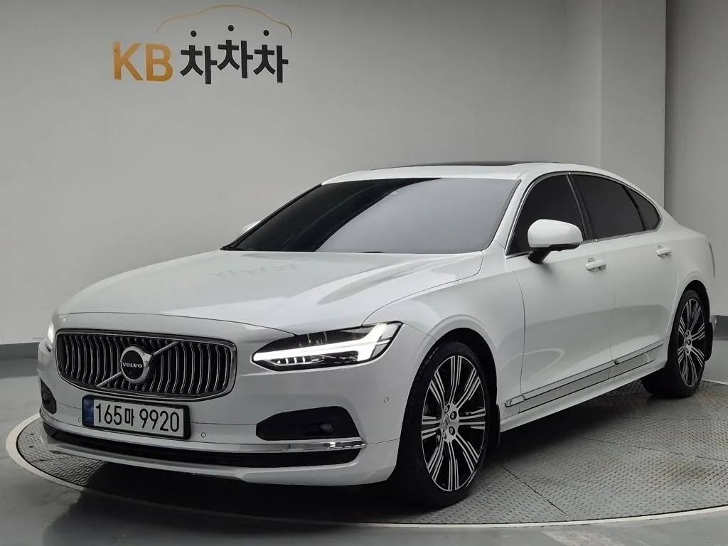 Volvo S90