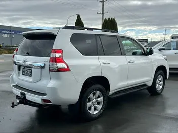 Toyota Land Cruiser Prado 2015 photo 4