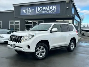 Toyota Land Cruiser Prado 2015 photo 2