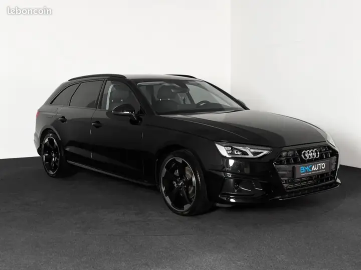 Audi A4 2023 photo 2