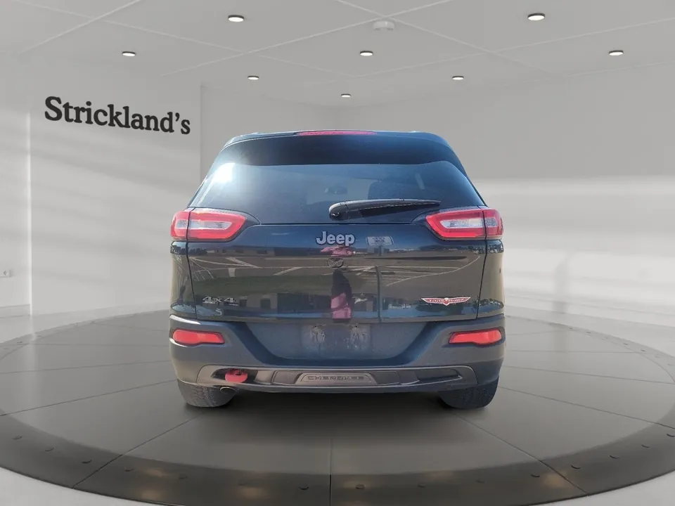Jeep Cherokee 2016 photo 3