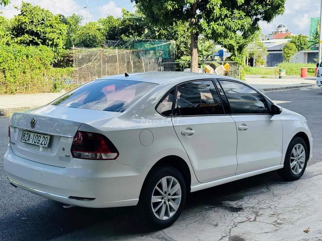 Volkswagen Polo 2016 photo 5