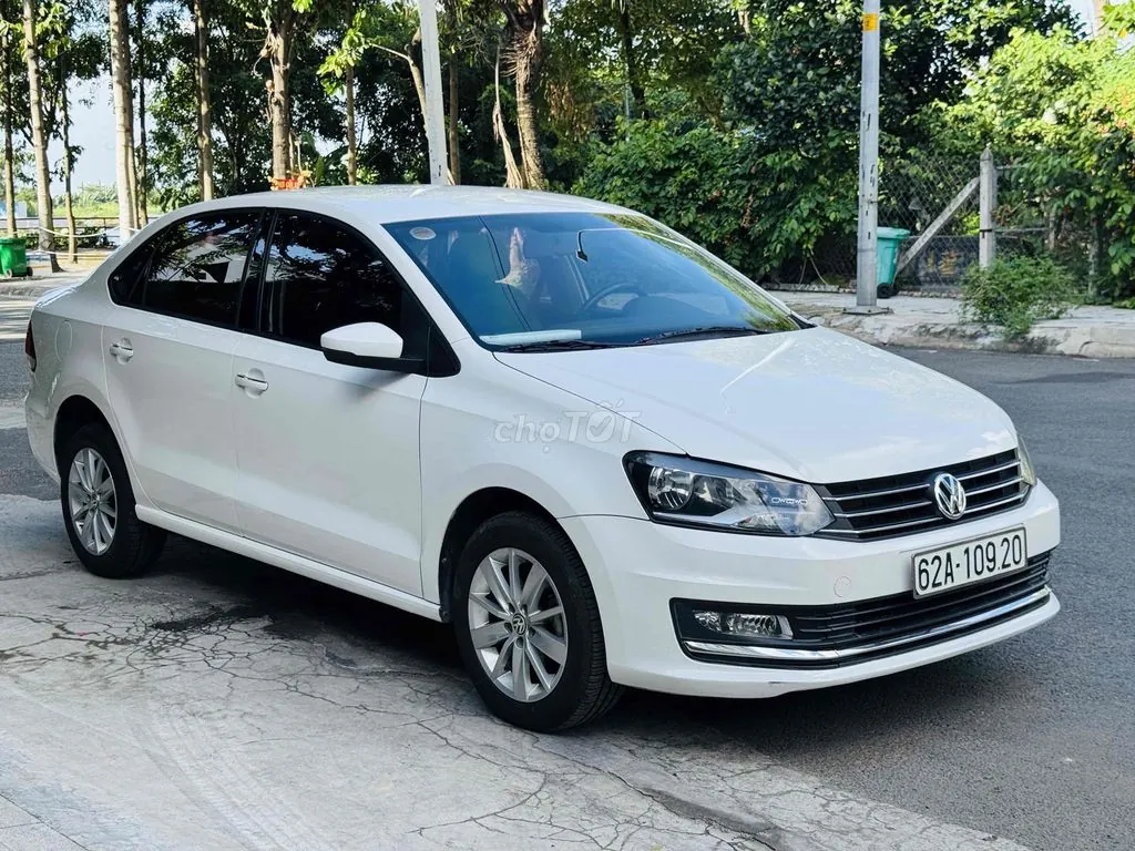 Volkswagen Polo 2016 photo 3