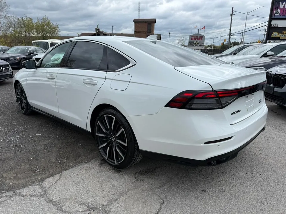 Honda Accord 2023 photo 4