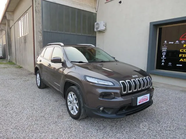 Jeep Cherokee 2016 photo 3