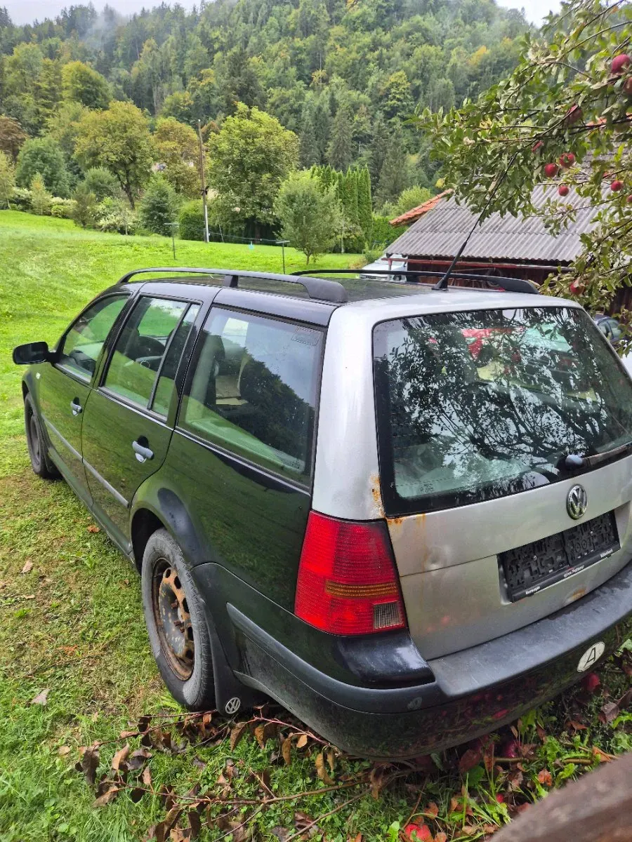 Volkswagen Golf 2000 photo 3