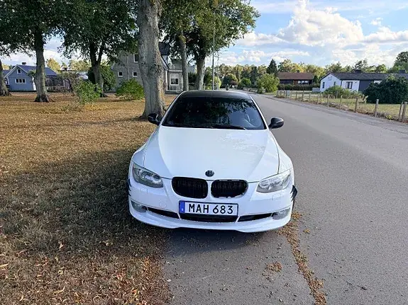 BMW 320D 2012 photo 4