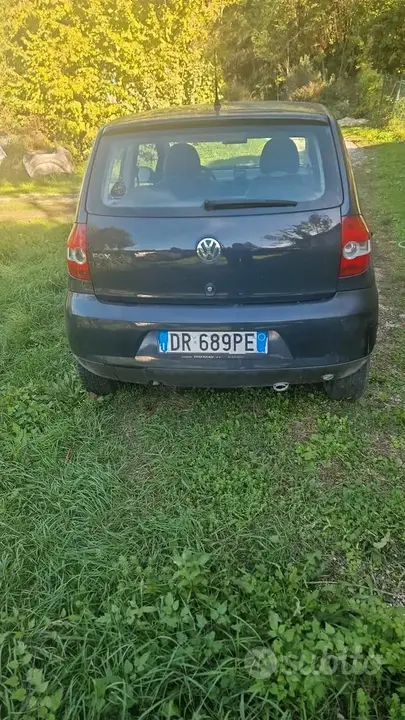 Volkswagen Polo 2009 photo 2