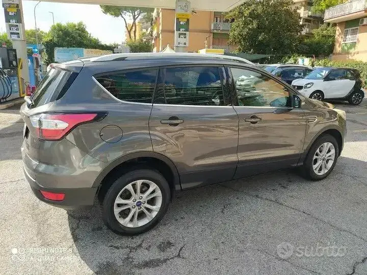 Ford Kuga 2017 photo 4