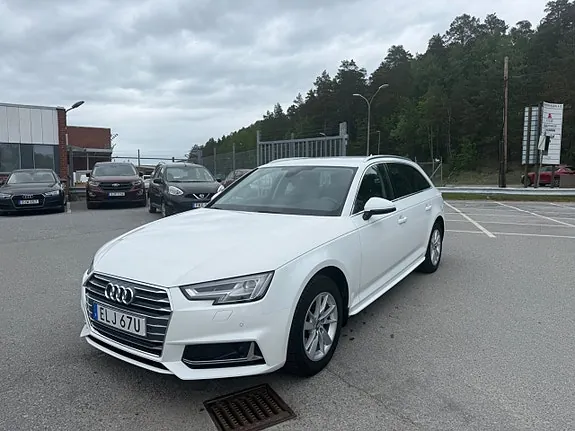 Audi A4 2019 photo 2