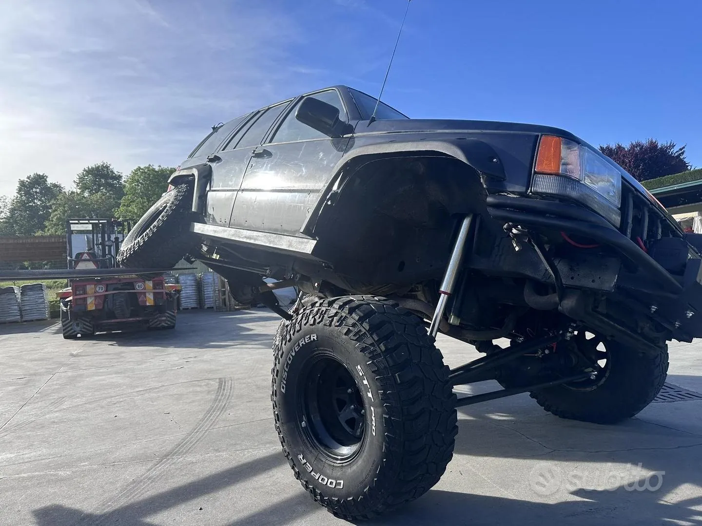 Jeep Grand Cherokee 1997 photo 2