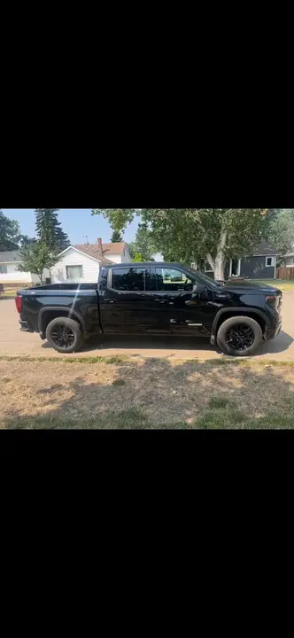 GMC Sierra 1500 2024 photo 3