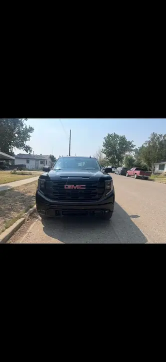 GMC Sierra 1500 2024 photo 2