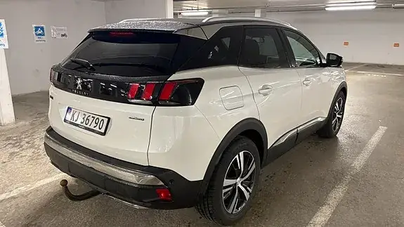Peugeot 3008 2018 photo 3