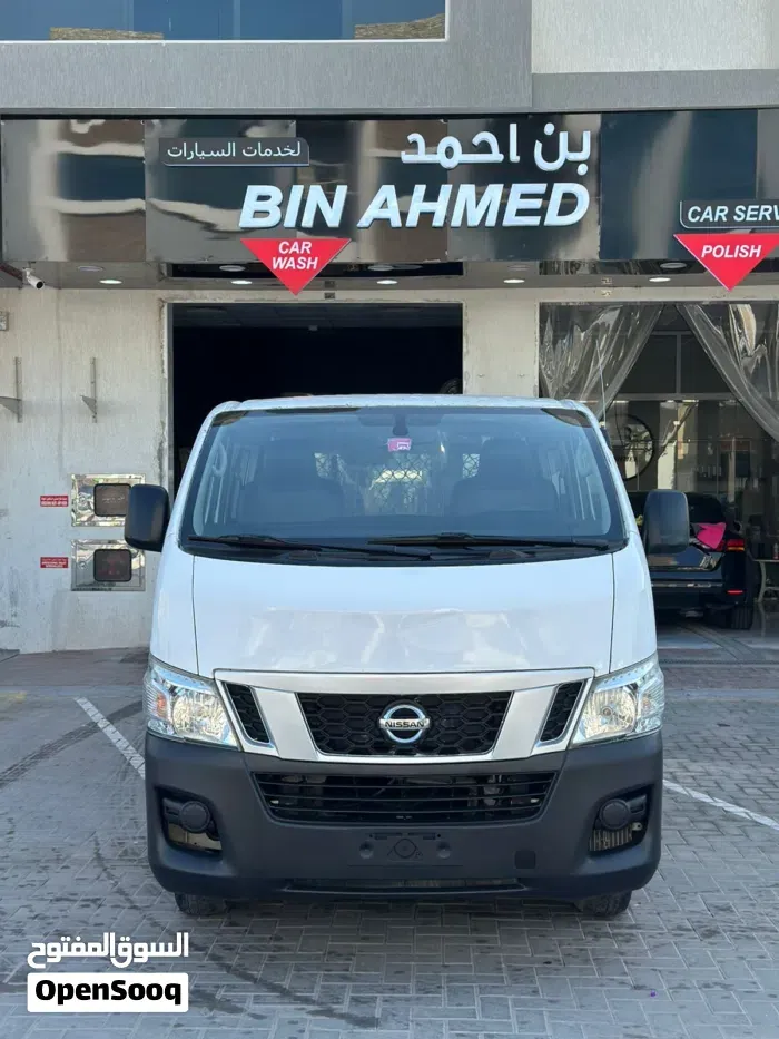Nissan Urvan 2018 photo 3