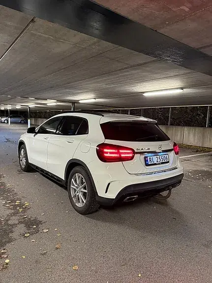 Mercedes-Benz Gla 180 2017 photo 4