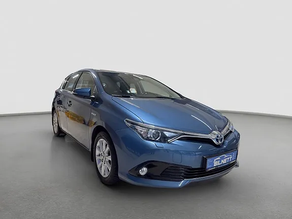 Toyota Auris 2016 photo 3