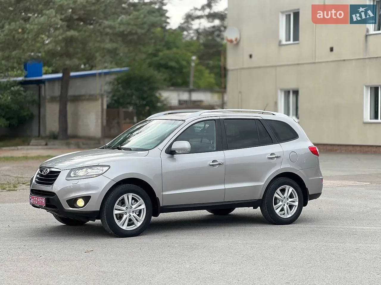 Hyundai Santa Fe 2011 photo 4