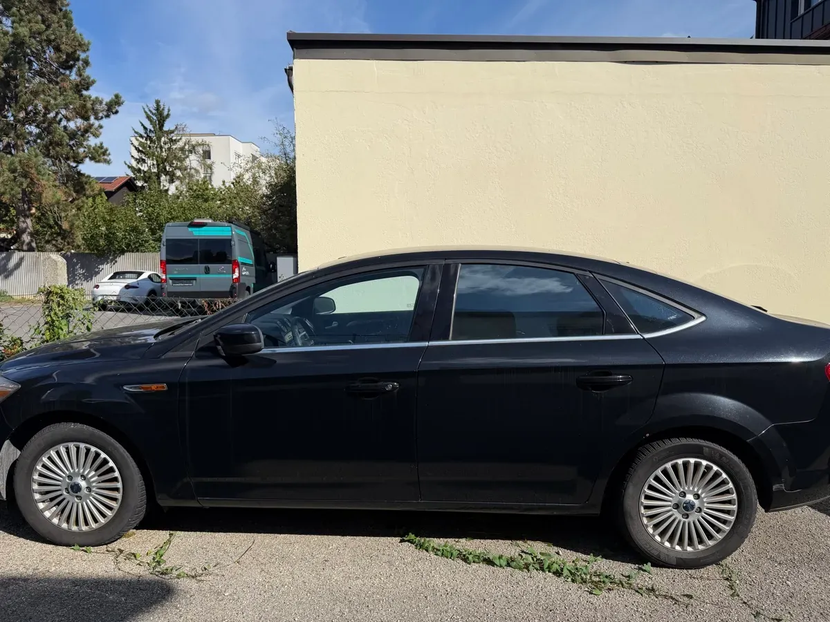 Ford Mondeo 2009 photo 2