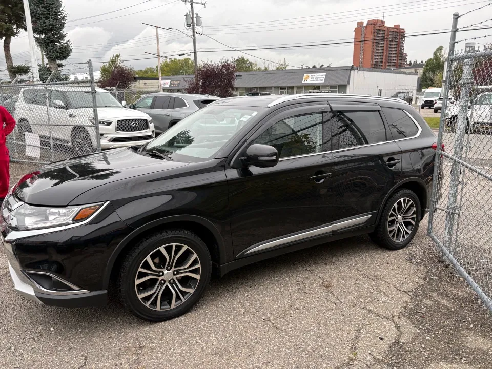 Mitsubishi Outlander 2018 photo 5