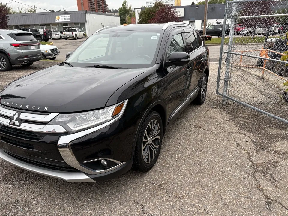 Mitsubishi Outlander 2018 photo 4